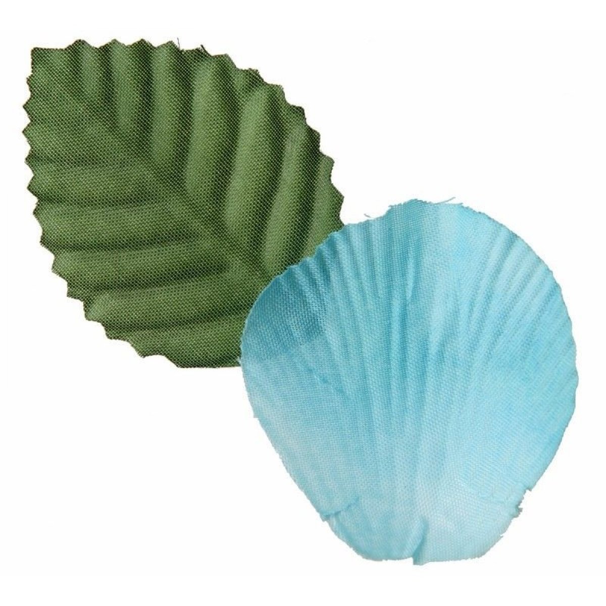 Pétales de rose bleu ciel avec feuilles vertes x 100